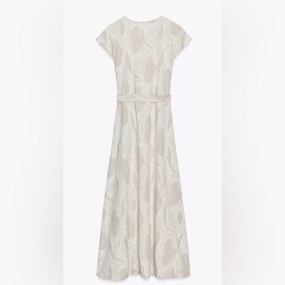 Zara Cream Midi Dress - Picture 4 of 8